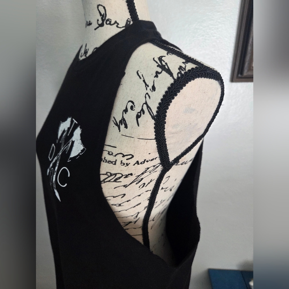 The Drive Clothing Unisex Tank - Picture 4 of 8